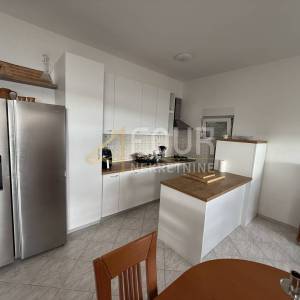 Zadar, Posedarje, samostojeća kuća, prvi red do mora !