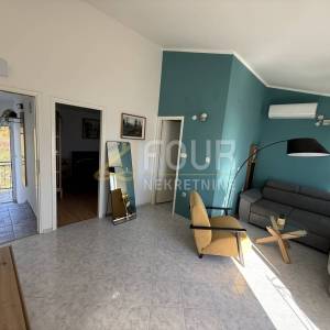 Zadar, Posedarje, samostojeća kuća, prvi red do mora !