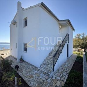 Zadar, Posedarje, samostojeća kuća, prvi red do mora !