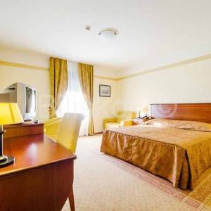 Zadar, Privlaka, hotel uz samo more.