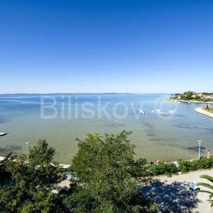 Zadar, Privlaka, hotel uz samo more.