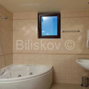 Zadar, Privlaka, hotel uz samo more.