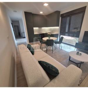 ZADAR - U BLIZINI SC VIŠNJIK, STAN 53m2, 1.kat, LUKSUZNO OPREMLJEN