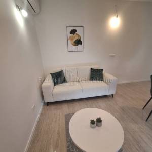 ZADAR - U BLIZINI SC VIŠNJIK, STAN 53m2, 1.kat, LUKSUZNO OPREMLJEN