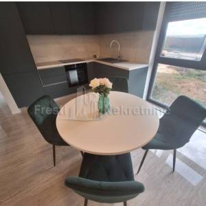 ZADAR - U BLIZINI SC VIŠNJIK, STAN 53m2, 1.kat, LUKSUZNO OPREMLJEN