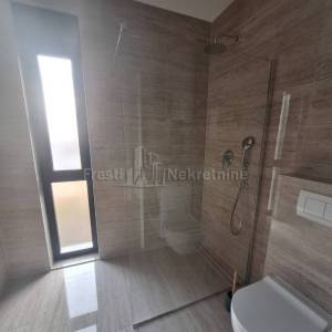 ZADAR,  U BLIZINI ŠC VIŠNJIK, STAN  59,86 m2, LUKSUZNO OPREMLJEN