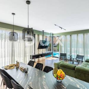 ZADAR, VRSI - Luksuzna vila s pogledom na more