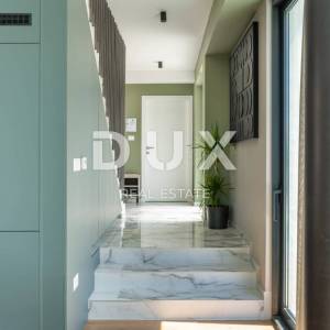 ZADAR, VRSI - Luksuzna vila s pogledom na more