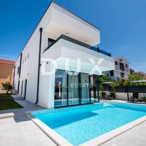 ZADAR, VRSI - Luksuzna vila s pogledom na more