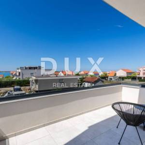 ZADAR, VRSI - Luksuzna vila s pogledom na more