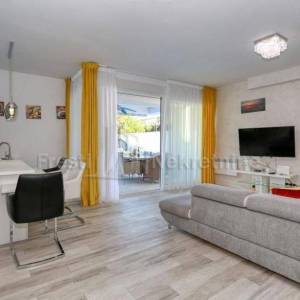 ZADAR -ZATON -LUKSUZNA VILLA 164 m2 S BAZENOM