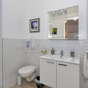 ZADAR -ZATON -LUKSUZNA VILLA 164 m2 S BAZENOM