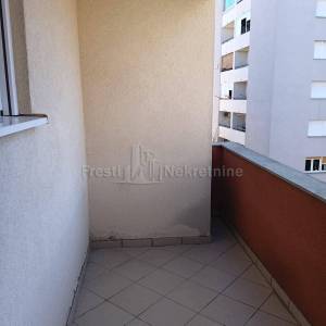 ZADAR,RELJA (JAZINE)- STAN 101m2 u ZGRADI POSL.STAMB. TOP LOKACIJA!