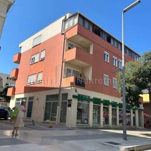 ZADAR,RELJA (JAZINE)- STAN 101m2 u ZGRADI POSL.STAMB. TOP LOKACIJA!