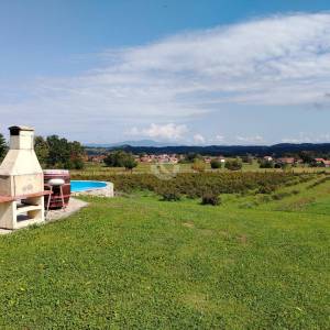 Zagorje, Pustodol, samostojeća kuća, bazen, plantaža sibirske borovnice, uporabna dozvola
