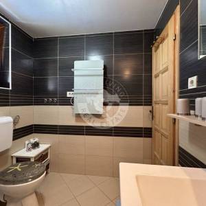 Zagorje, Pustodol, samostojeća kuća, bazen, plantaža sibirske borovnice, uporabna dozvola