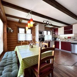 Zagorje, Pustodol, samostojeća kuća, bazen, plantaža sibirske borovnice, uporabna dozvola