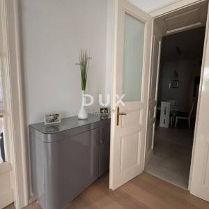 ZAGREB, CENTAR - moderan trosoban stan u strogom centru grada