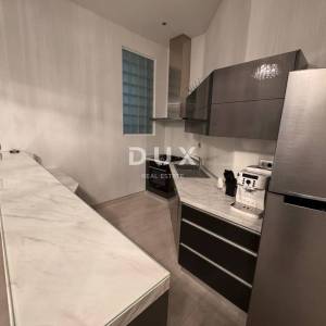 ZAGREB, CENTAR - moderan trosoban stan u strogom centru grada