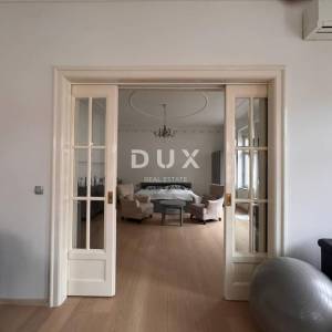 ZAGREB, CENTAR - moderan trosoban stan u strogom centru grada