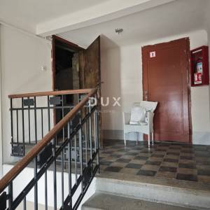 ZAGREB, CENTAR - Stan za adaptaciju u centru Zagreba