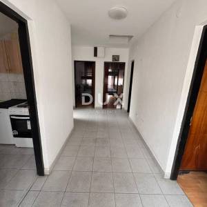 ZAGREB, DONJA DUBRAVA - dvije kuće na mirnoj lokaciji