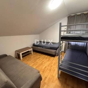 ZAGREB, DONJA DUBRAVA - dvije kuće na mirnoj lokaciji