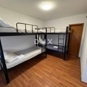 ZAGREB, DONJA DUBRAVA - dvije kuće na mirnoj lokaciji