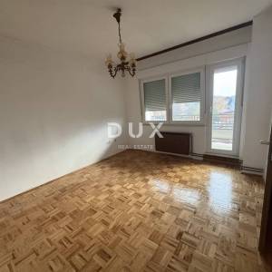 ZAGREB, DONJA DUBRAVA - Kuća s velikim investicijskim potencijalom 