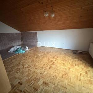 ZAGREB, DONJA DUBRAVA - Kuća s velikim investicijskim potencijalom 