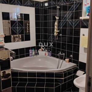 ZAGREB, DONJA DUBRAVA - Obiteljska kuća