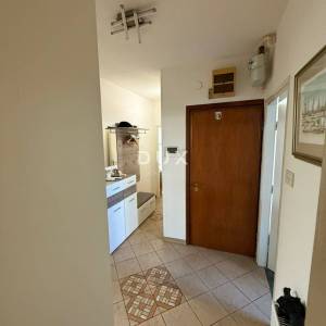 ZAGREB, DONJI GRAD - Trosoban, potpuno namješten stan