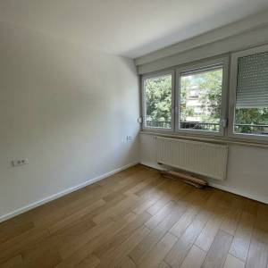 Zagreb-Donji grad,2S stan 48m2, novoadaptiran, odlična lokacija