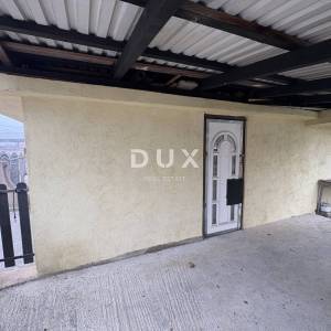 ZAGREB, DUBRAVA - Obiteljska kuća sa dva stana