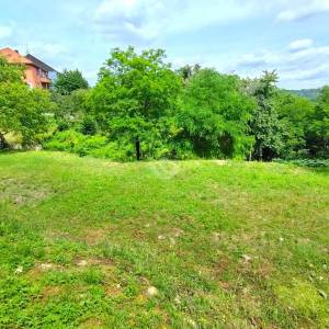 Zagreb, Gornja Dubrava, građevinsko zemljište 400 BRP