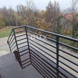 ZAGREB, GORNJE VRAPČE - Obiteljska kuća s panoramskim pogledom na Zagreb