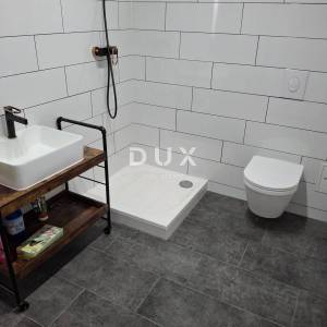 ZAGREB, GORNJE VRAPČE - Obiteljska kuća s panoramskim pogledom na Zagreb