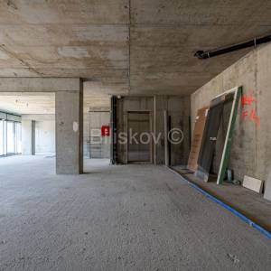 Zagreb, Gornji grad, Ribnjak, poslovni prostor