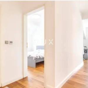 ZAGREB, JAZBINA - Luksuzna višeetažna vila s bazenom i vinskim podrumom