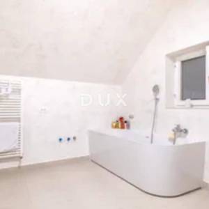 ZAGREB, JAZBINA - Luksuzna višeetažna vila s bazenom i vinskim podrumom