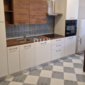 ZAGREB, MAKSIMIR - prostrana kuća na odličnoj lokaciji