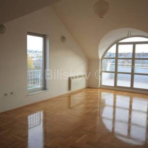 Zagreb, Malešnica,ulica Ante Topića Mimare, trosoban ured