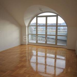 Zagreb, Malešnica,ulica Ante Topića Mimare, trosoban ured