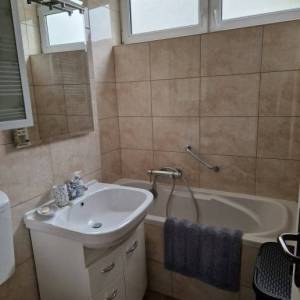 Zagreb-Miramarska, 2-sob. stan 55m2, 1.kat/lift, blizina svih sadržaja