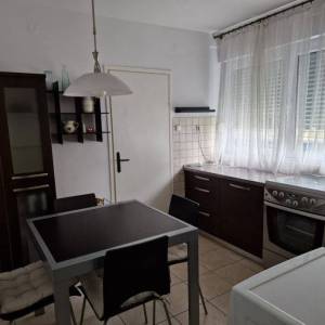 Zagreb-Miramarska, 2-sob. stan 55m2, 1.kat/lift, blizina svih sadržaja