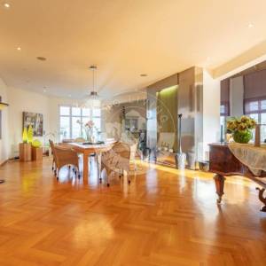 Zagreb okolica, Sveti Ivan Zelina, Kuća 939 m2