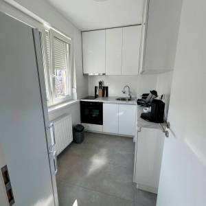 Zagreb-Rudeš, novouređen stan sa spremištem, 38m2, 2. kat