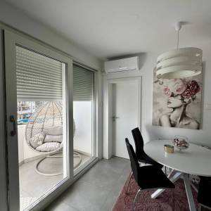 Zagreb-Rudeš, novouređen stan sa spremištem, 38m2, 2. kat