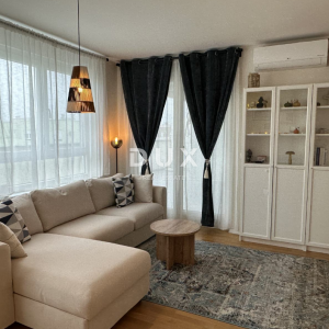 ZAGREB, SESVETE - obiteljski trosoban stan na mirnoj lokaciji