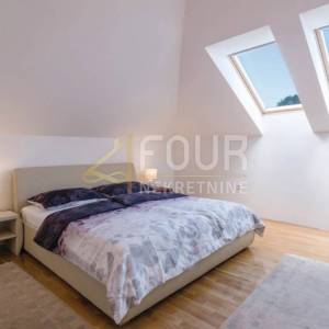 Zagreb, Starjak, obiteljska kuća s bazenom, garažom i velikom okućnicom